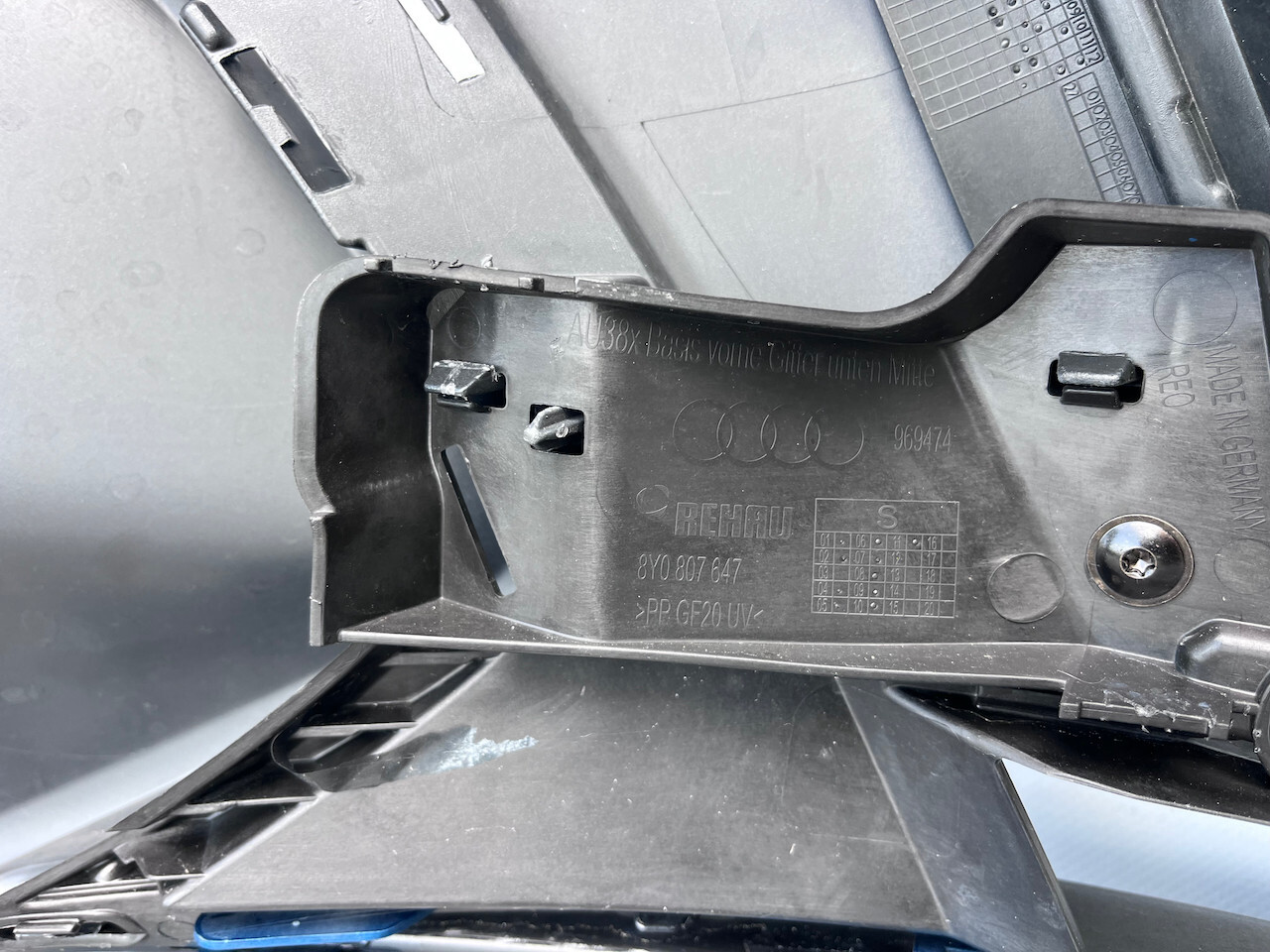 Audi A3 Se Sport Technik 8y Hatchback 2020-2024 Front Bumper 6pdc Genuine [a848]