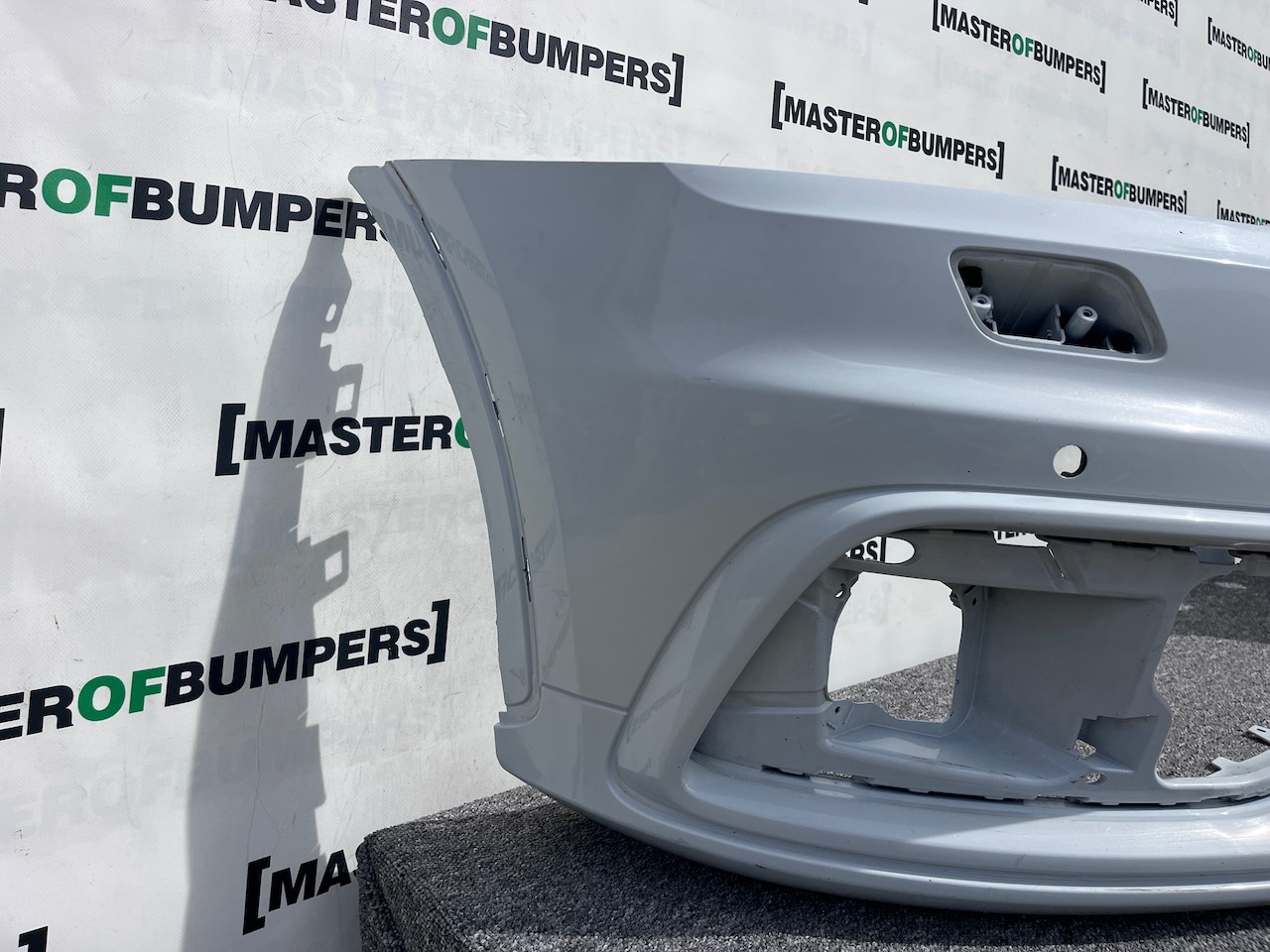 Audi Q3 S-line Suv 2011-2014 Front Bumper 4 Pdc Genuine [a808]