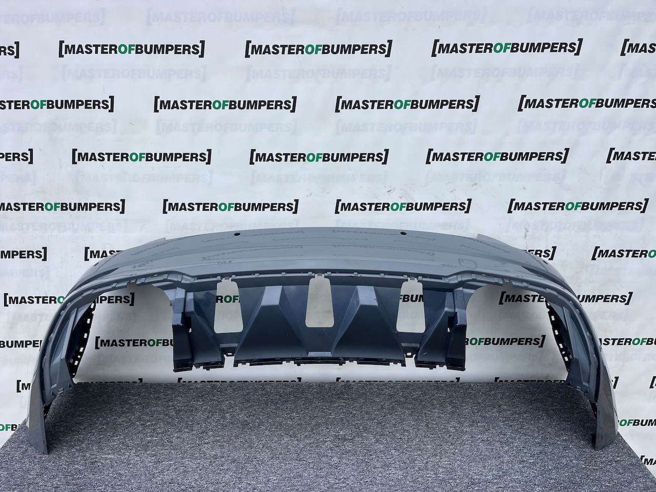 Audi Rs3 Saloon Only 2016-2020 Rear Bumper 4 Pdc Genuine [a818]
