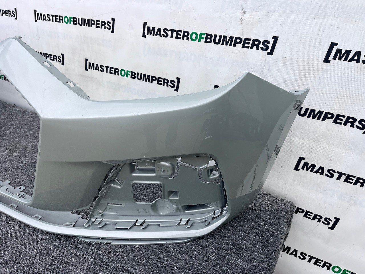 Audi A1 Technik Se Hatchback 2019-2023 Front Bumper Genuine [a835]