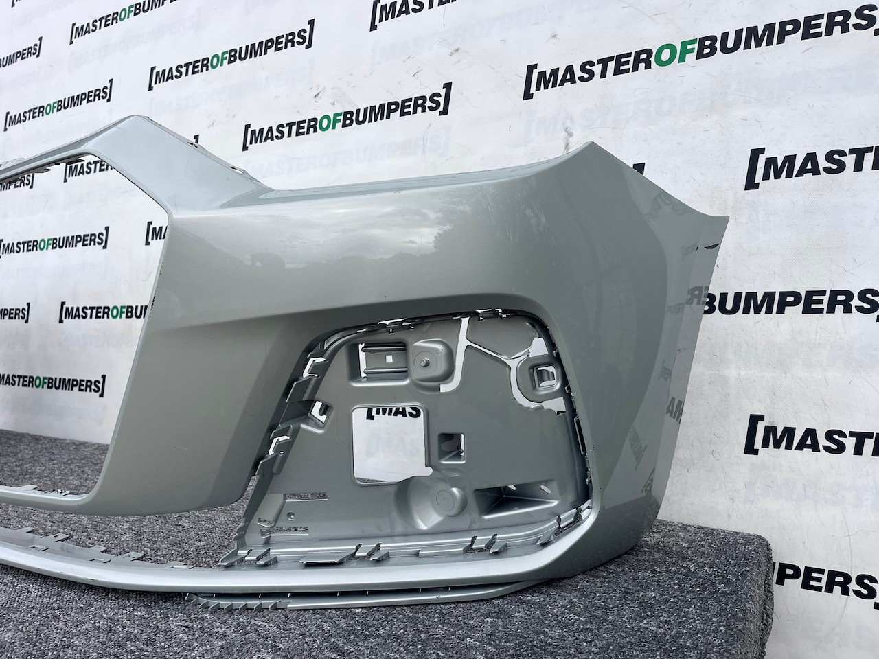 Audi A1 Technik Se Hatchback 2019-2023 Front Bumper Genuine [a835]