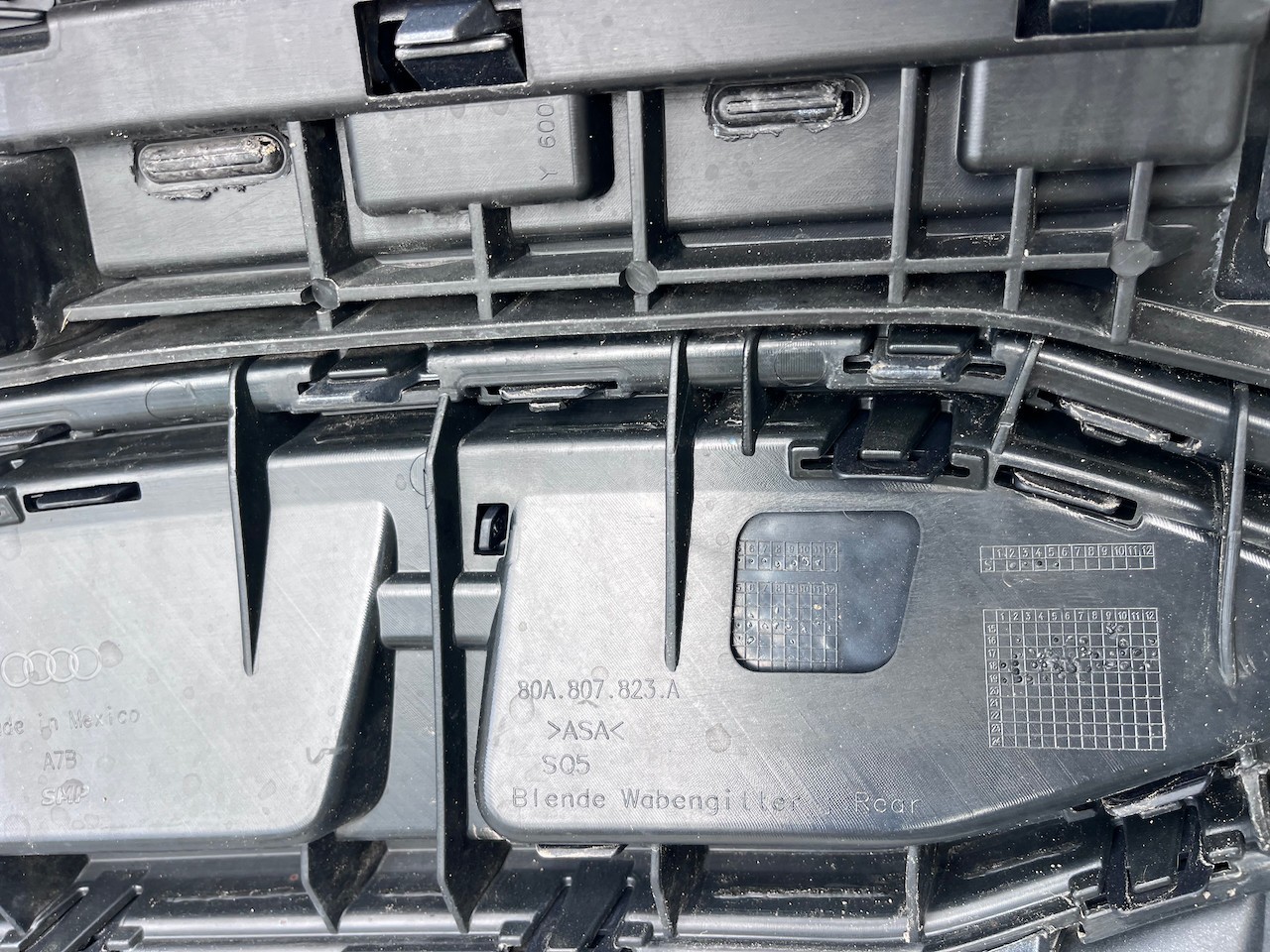 Audi Q5 S Line Sq5 Mk 2017-2020 Rear Bumper W/ Diffuser 4 Pdc Genuine [a866]