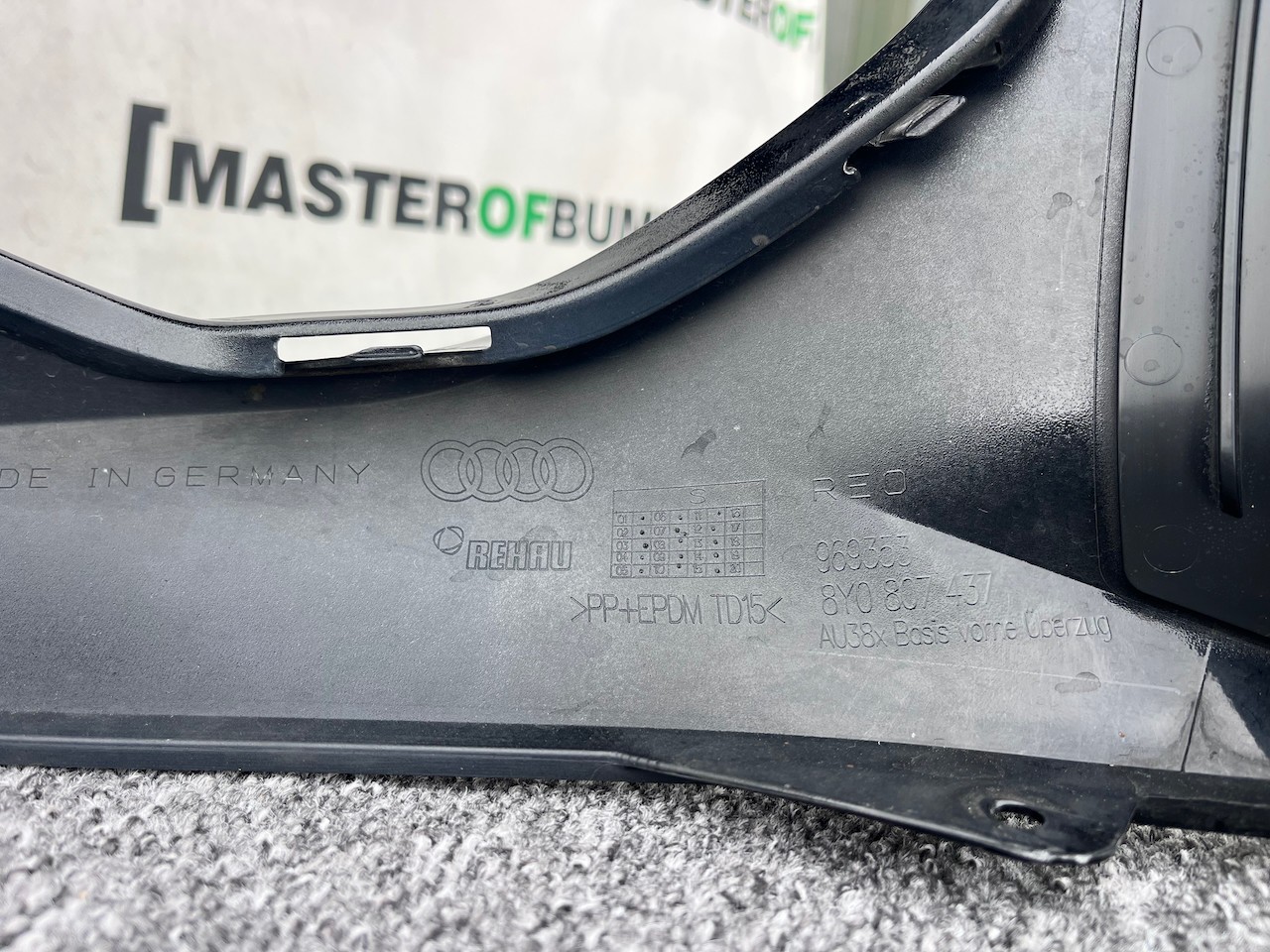 Audi A3 Se Technik 8y Hatchback 2020-20223 Front Bumper 6 Pdc Genuine [a852]