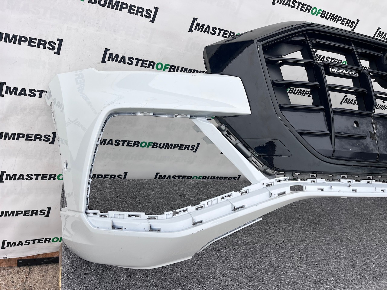 Audi Q8 S Line Black Edition Suv 2019-2023 Front Bumper 6 Pdc Genuine [a885]