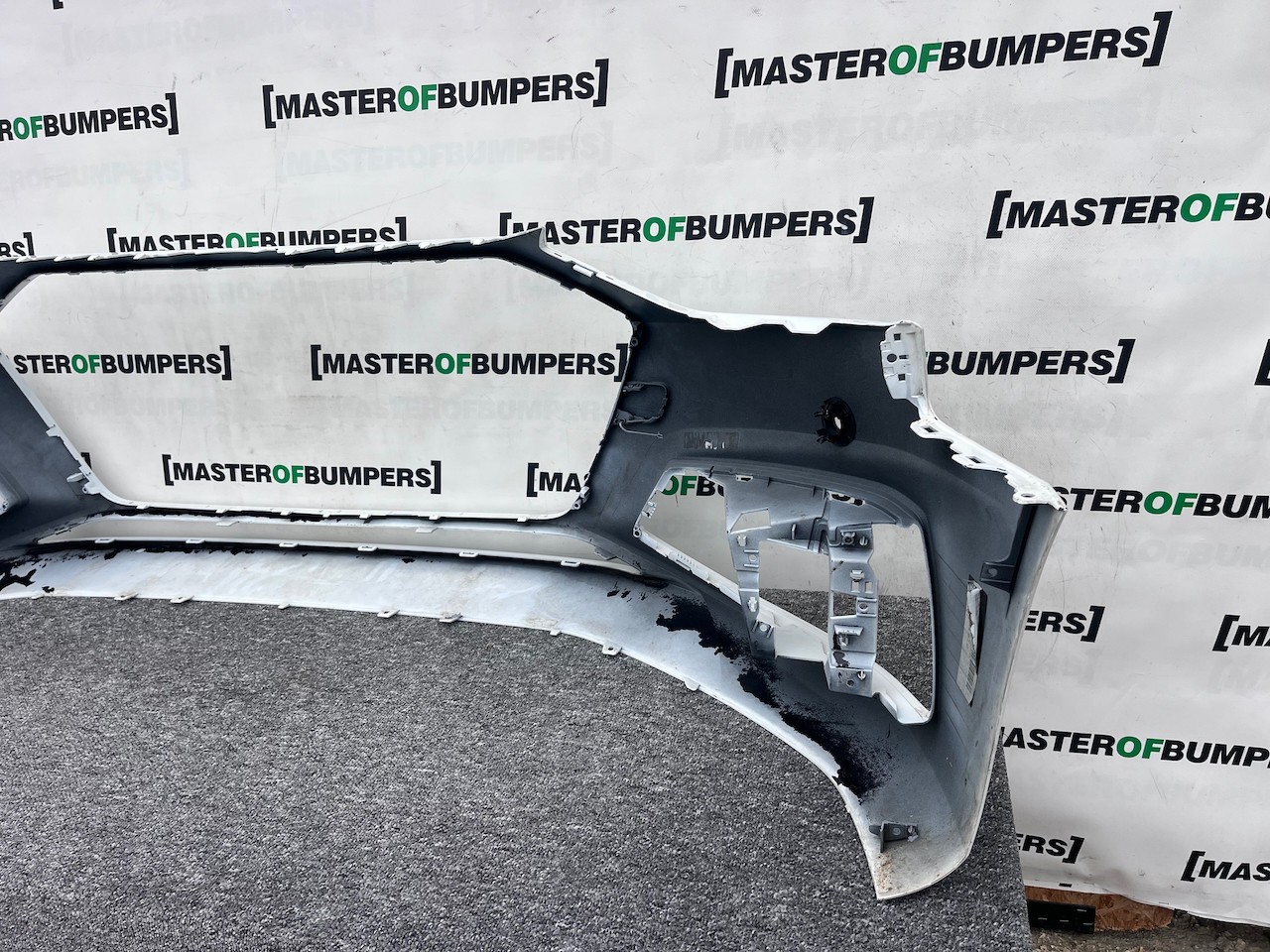Audi A4 Se Sport Edition B9 Lift 2019-2024 Front Bumper 4 Pdc Genuine [a883]