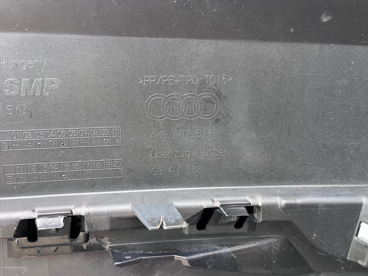 Audi Q8 S Line Quattro Suv 2019-2023 Rear Bumper 6 Pdc Genuine [a886]