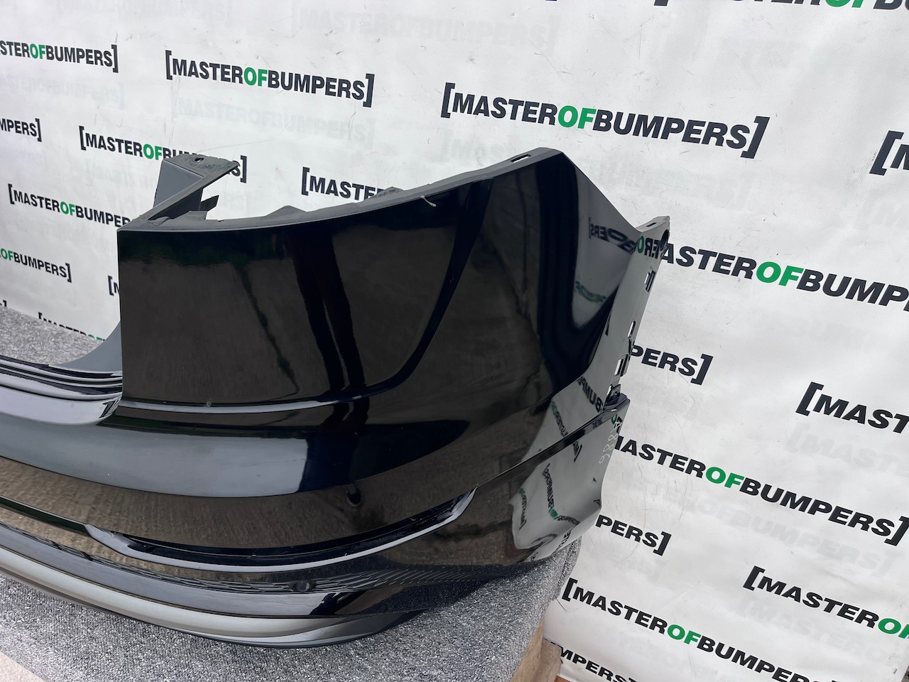 Audi Q8 S Line Quattro Suv 2019-2023 Rear Bumper 6 Pdc Genuine [a886]