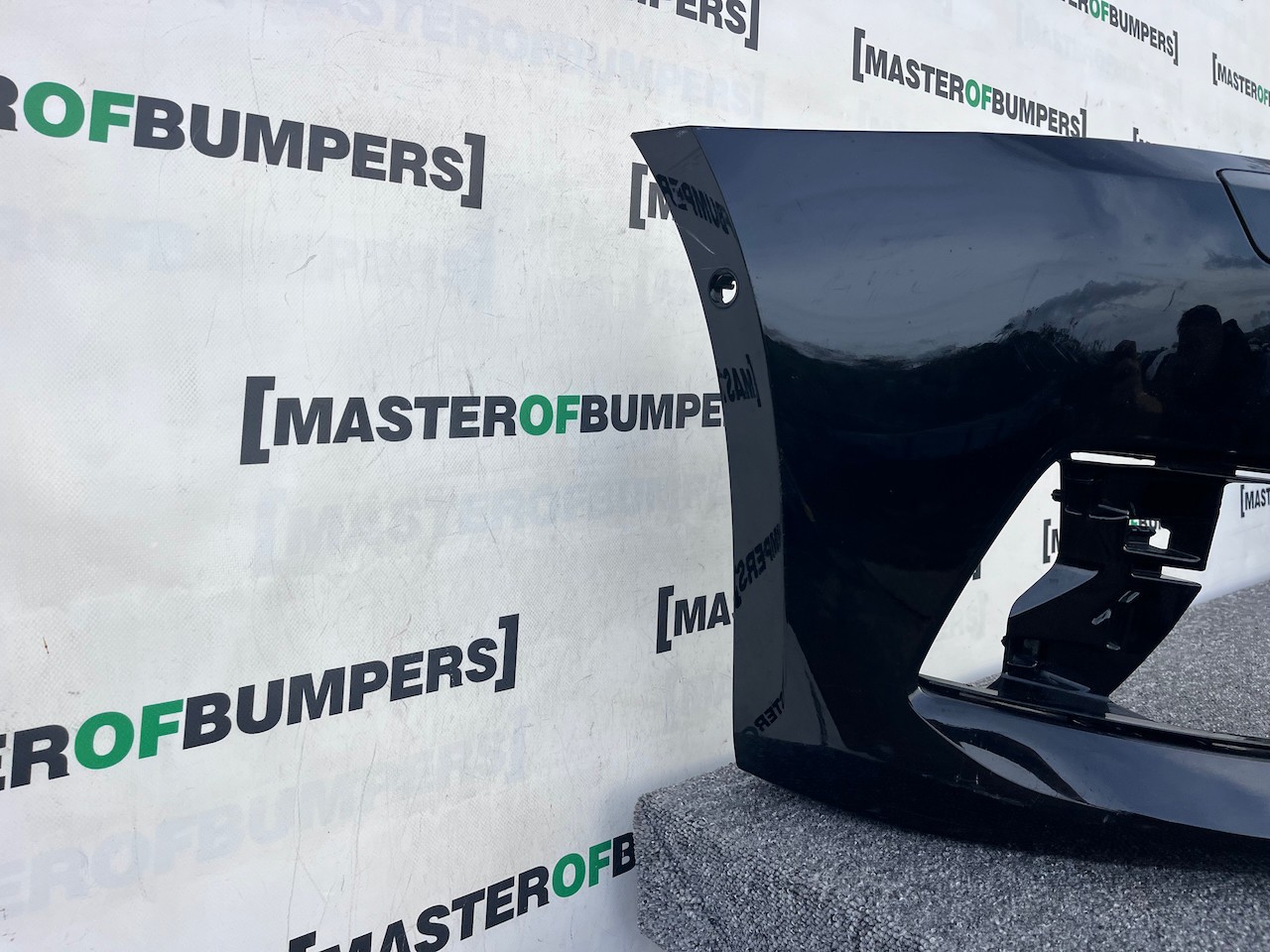 Audi A6 Se Saloon Avant Estate C8 2019-2023 Front Bumper 6 Pdc Genuine [a890]