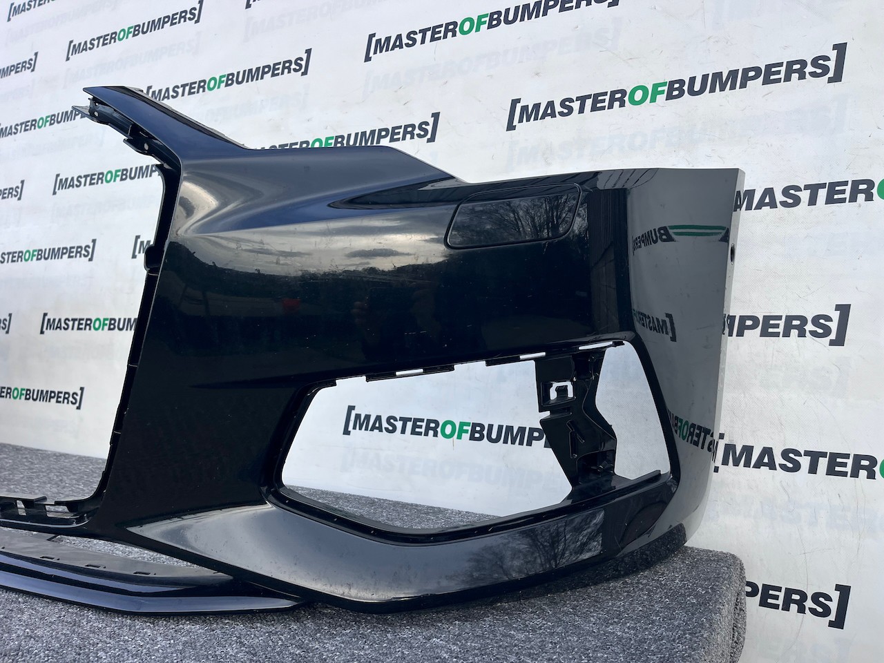 Audi A6 Se Saloon Avant Estate C8 2019-2023 Front Bumper 6 Pdc Genuine [a890]