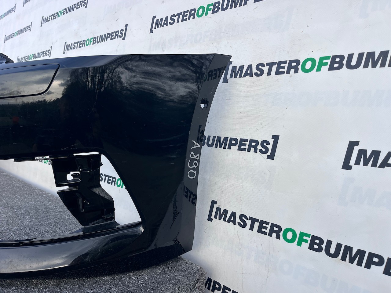 Audi A6 Se Saloon Avant Estate C8 2019-2023 Front Bumper 6 Pdc Genuine [a890]