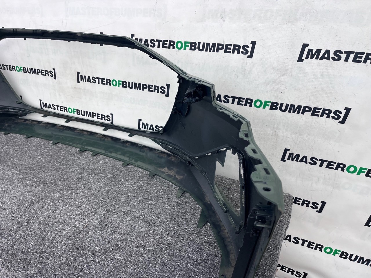 Audi A3 Sport Se 8y Facelift 2024-2026 Front Bumper 6 Pdc + Jets Genuine [a894]