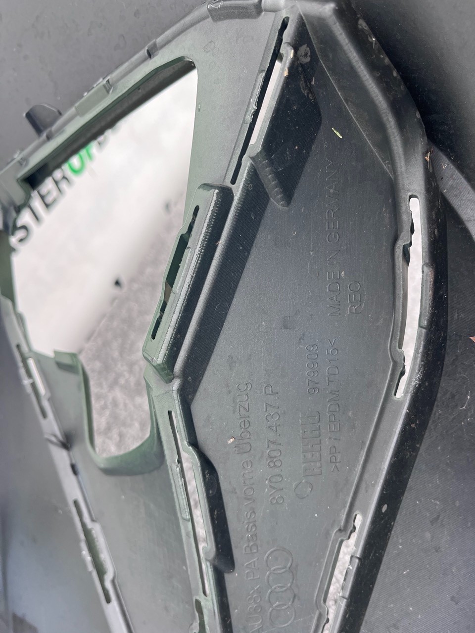 Audi A3 Sport Se 8y Facelift 2024-2026 Front Bumper 6 Pdc + Jets Genuine [a894]