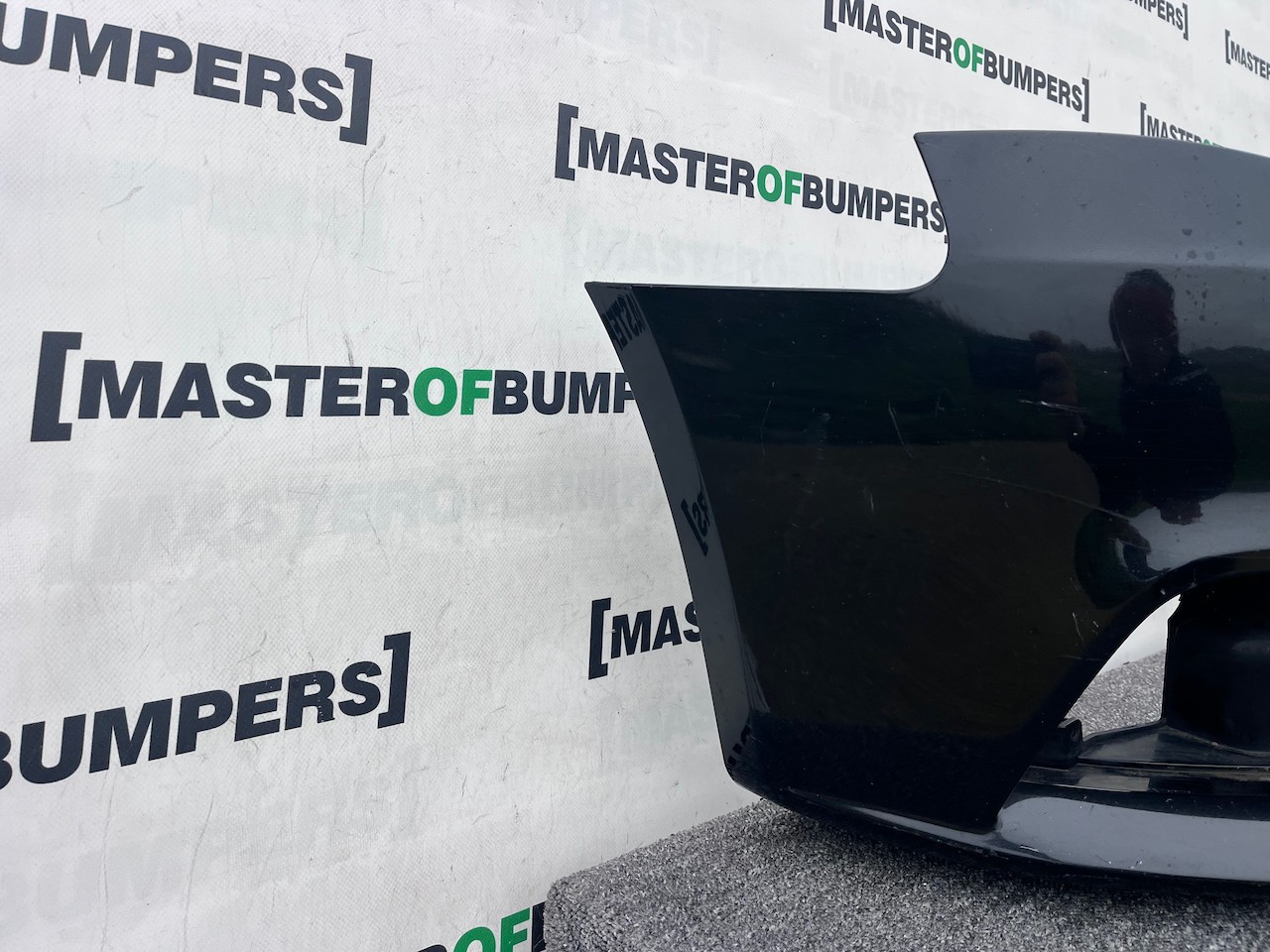 Audi A4 Se B8 Saloon Estate 2008-2011 Front Bumper No Pdc Genuine [a921]