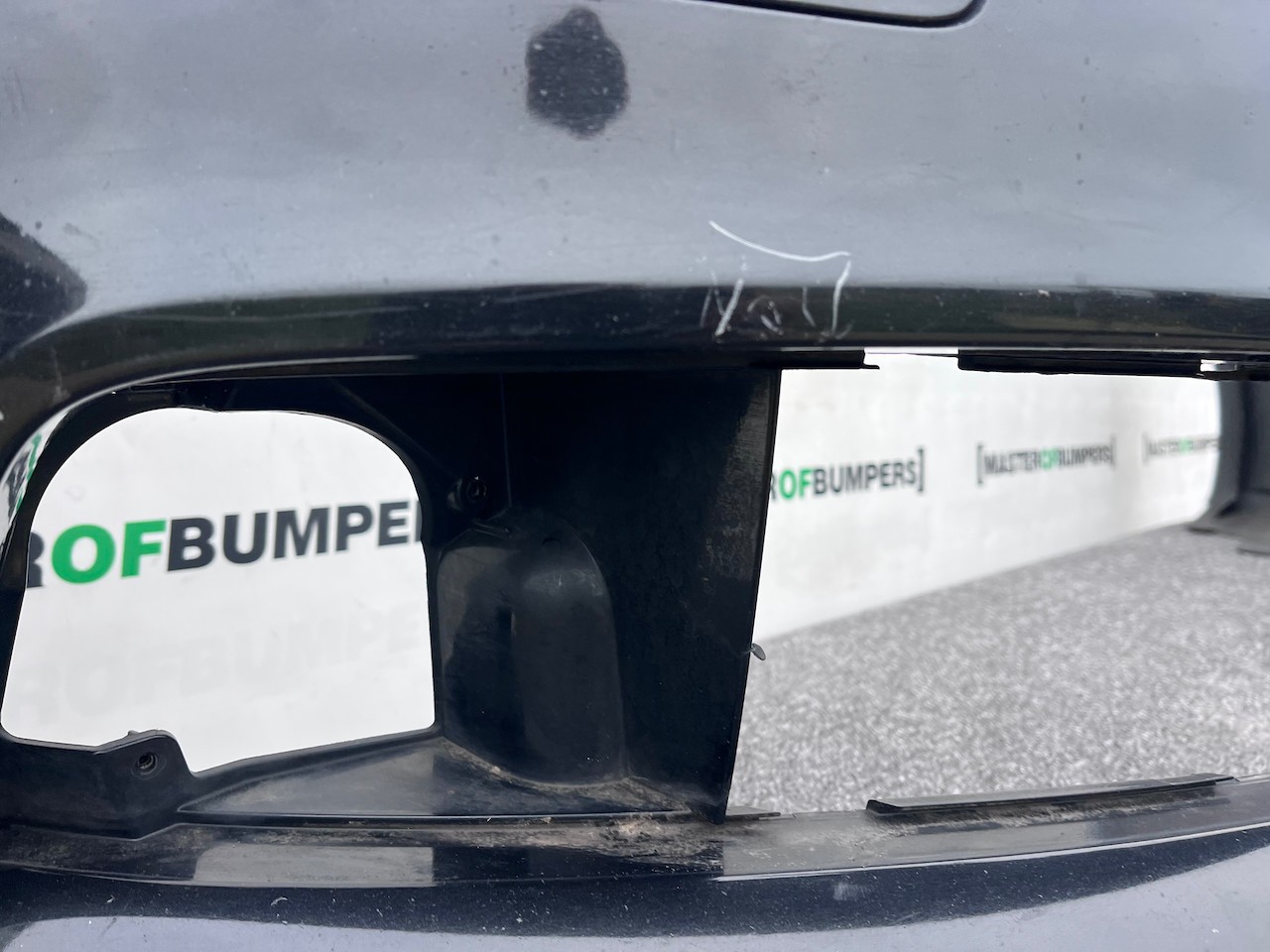 Audi A4 Se B8 Saloon Estate 2008-2011 Front Bumper No Pdc Genuine [a921]