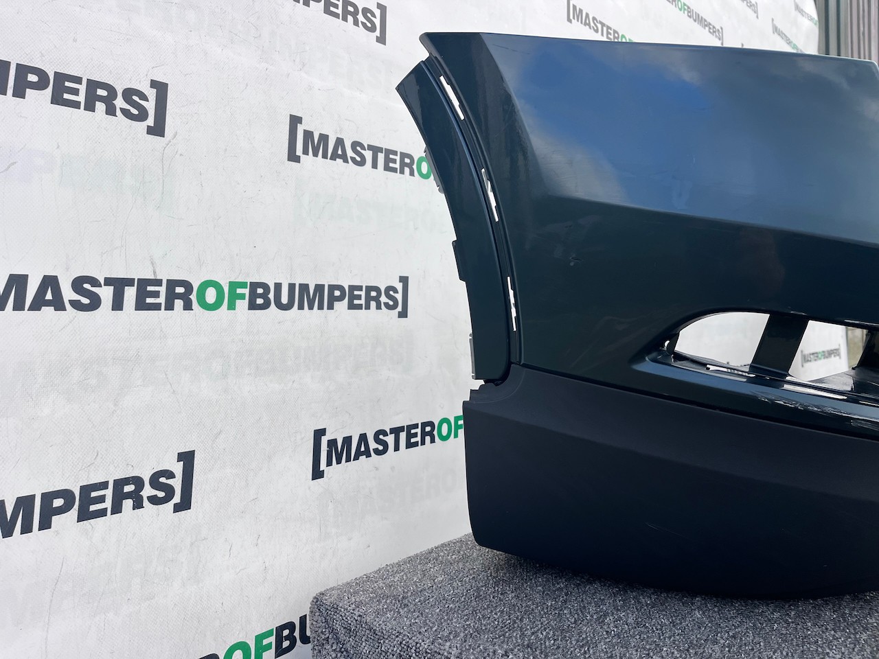 Audi Q3 Se Sport Suv 2011-2014 Rear Bumper 4 Pdc Genuine [a941]