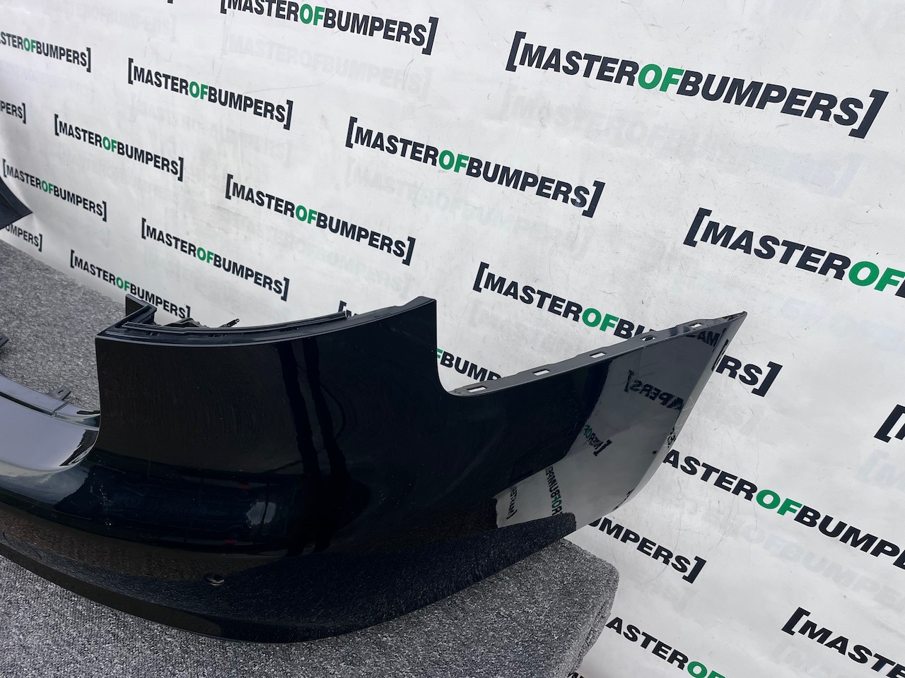 Audi A4 Se Sport Avant Estate B8 Lift 2012-2015 Rear Bumper 4 Pdc Genuine [a947]