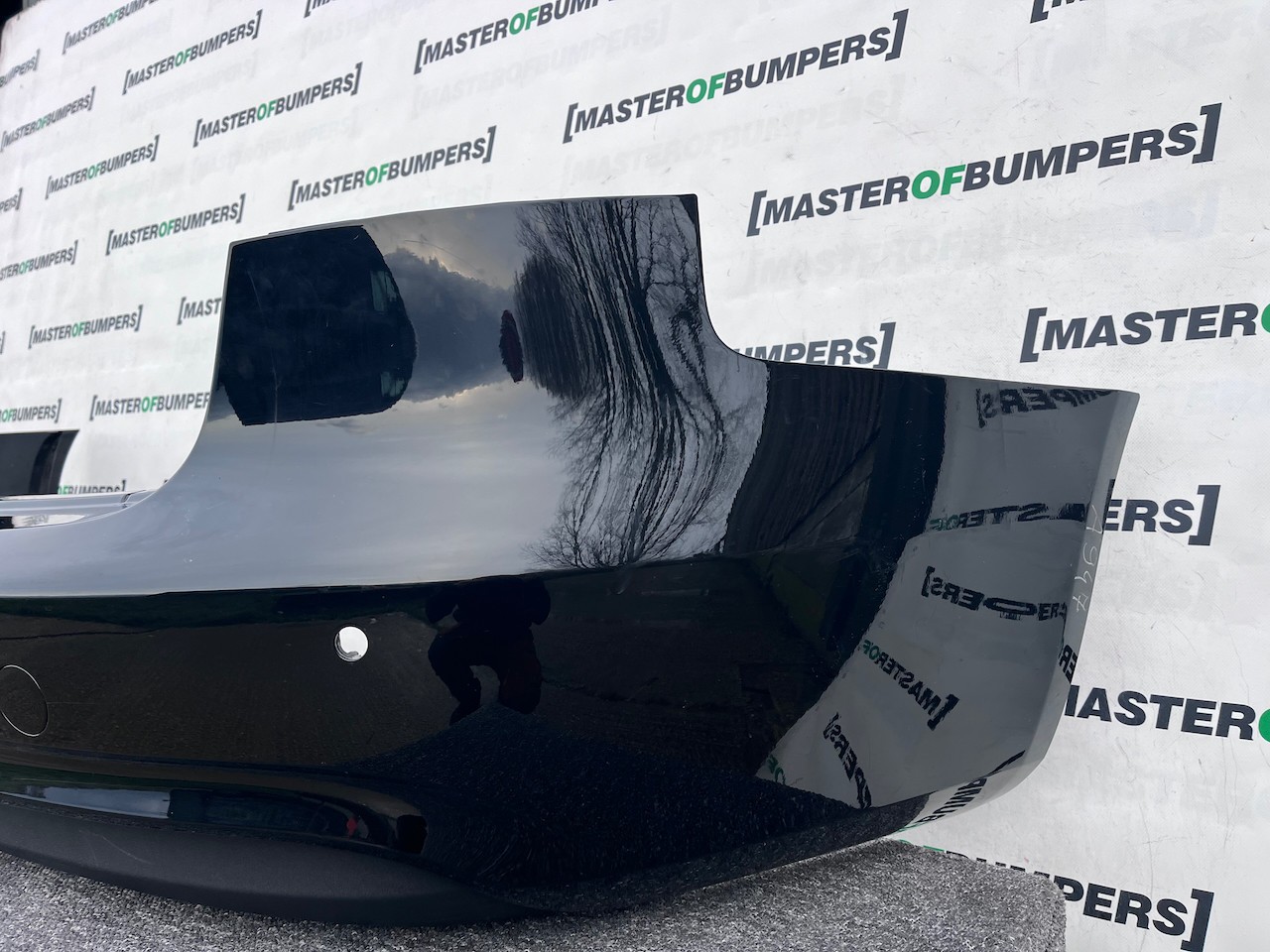 Audi A4 Se Sport Avant Estate B8 Lift 2012-2015 Rear Bumper 4 Pdc Genuine [a947]