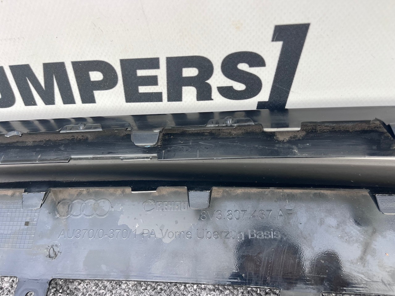 Audi A3 Se Sportback 8v Facelift 2016-19 Front Bumper No Pdc Jets Genuine [a965]