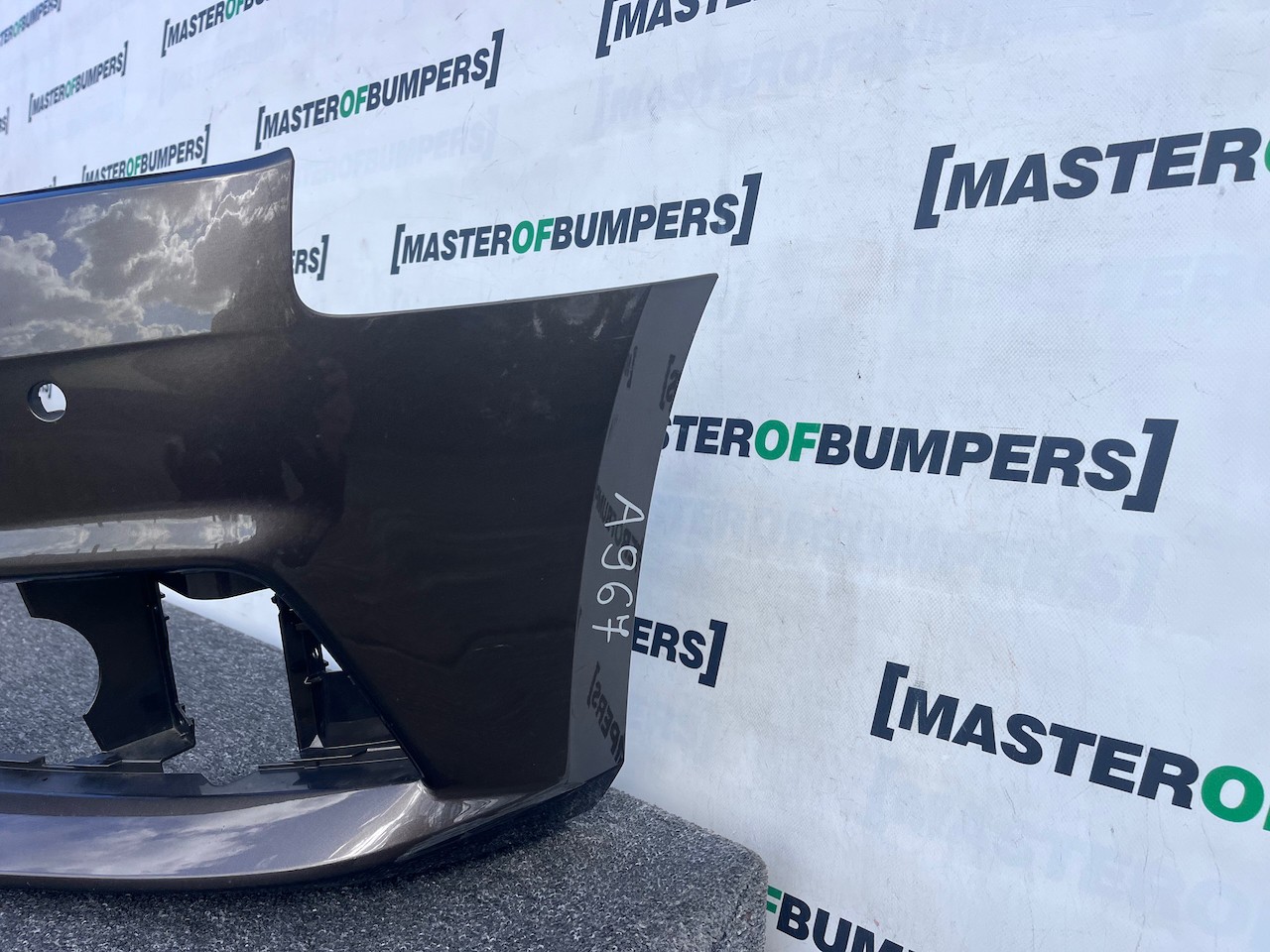 Audi A4 Se Saloon Avant Estate 2016-2018 Front Bumper 4 Pdc Genuine [a967]