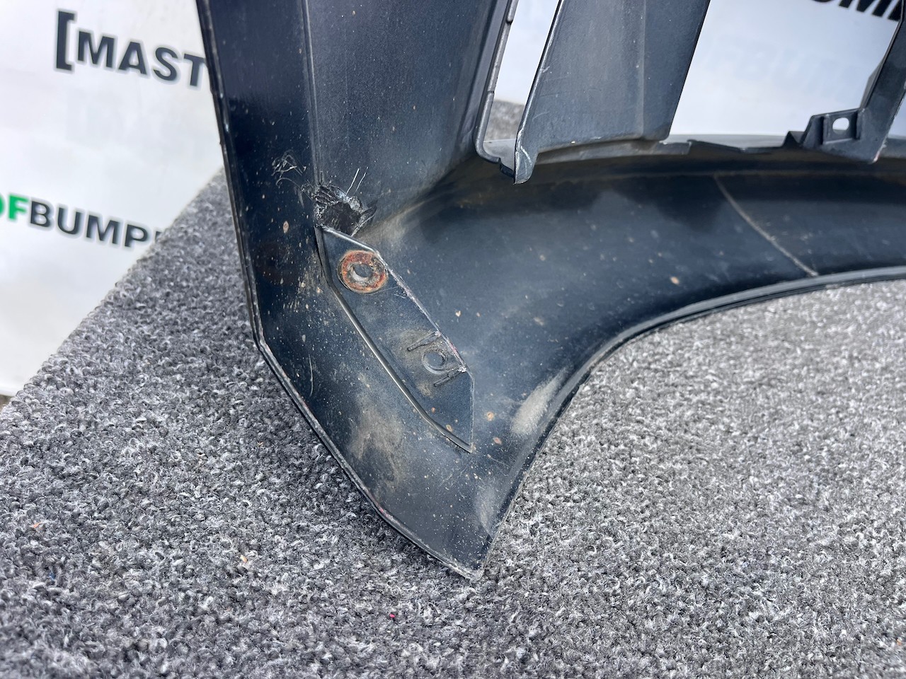 Audi A4 Se Saloon Estate B9 2016-2019 Front Bumper No Pdc Genuine [a983]