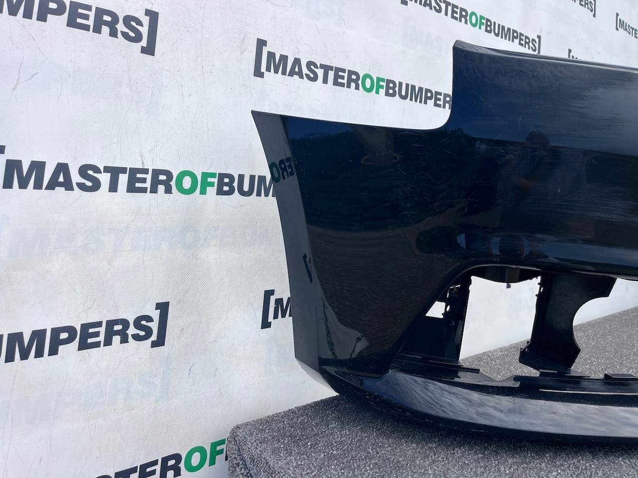 Audi A4 Se Saloon Estate B9 2016-2019 Front Bumper No Pdc Genuine [a983]