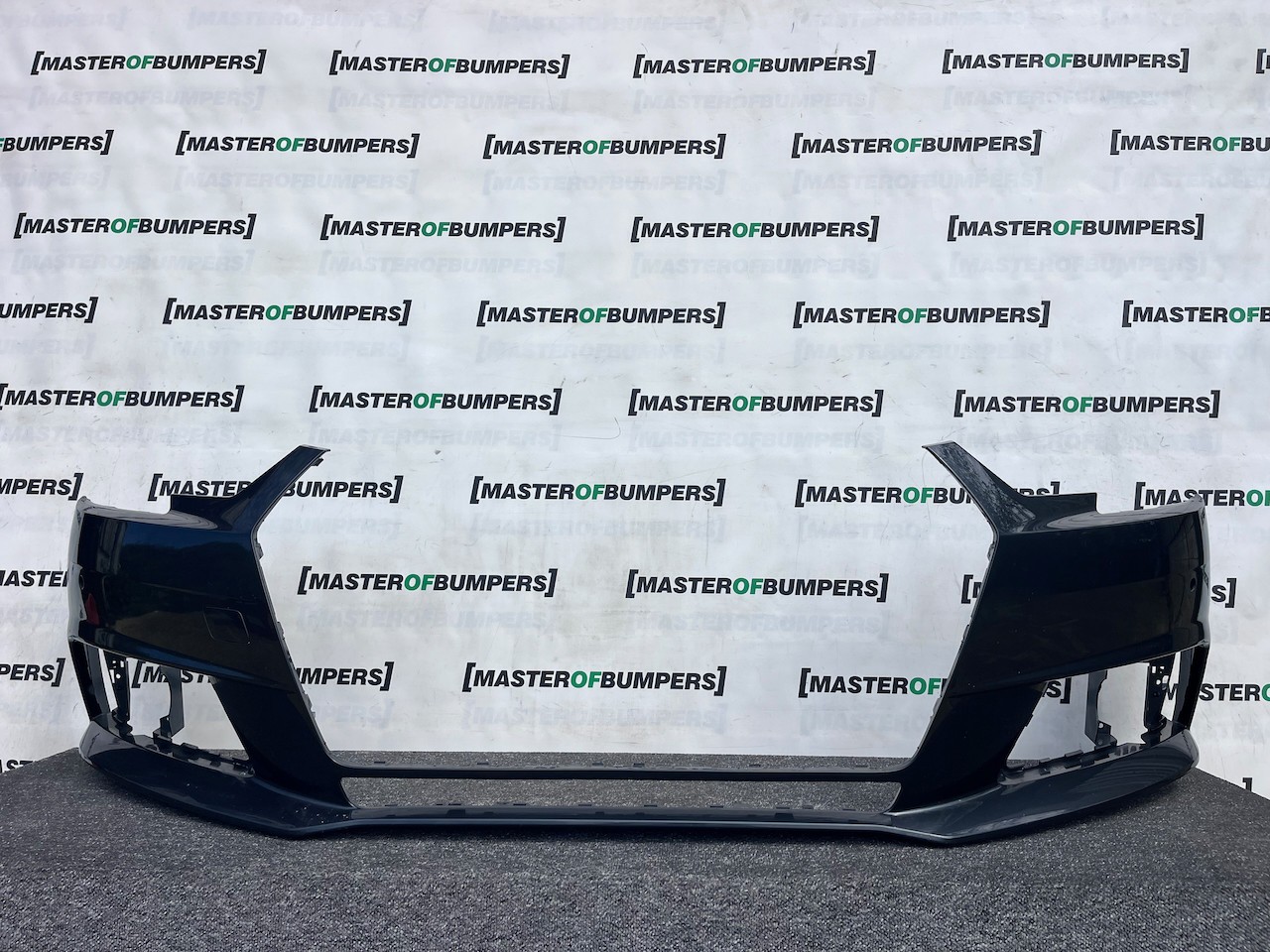 Audi A4 Se Saloon Estate B9 2016-2019 Front Bumper 4 Pdc Genuine [a982]