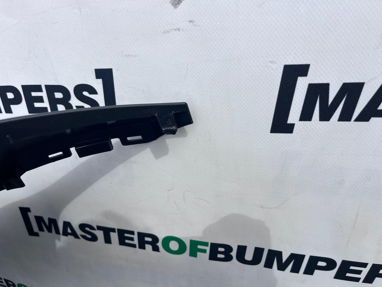 Audi A4 Se Saloon Estate B9 2016-2019 Front Bumper 4 Pdc Genuine [a982]