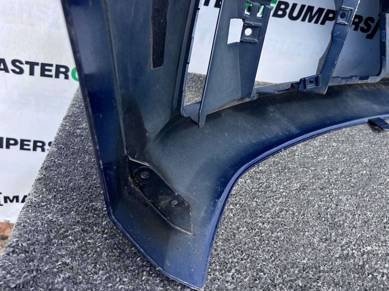 Audi A4 Se Saloon Estate B9 2016-2019 Front Bumper 4 Pdc Genuine [a985]