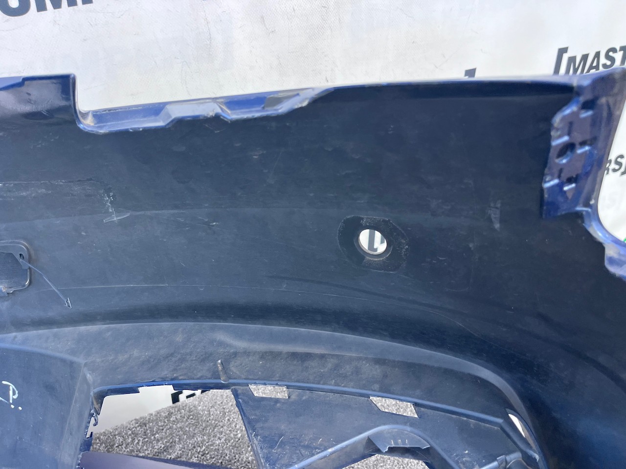 Audi A4 Se Saloon Estate B9 2016-2019 Front Bumper 4 Pdc Genuine [a985]