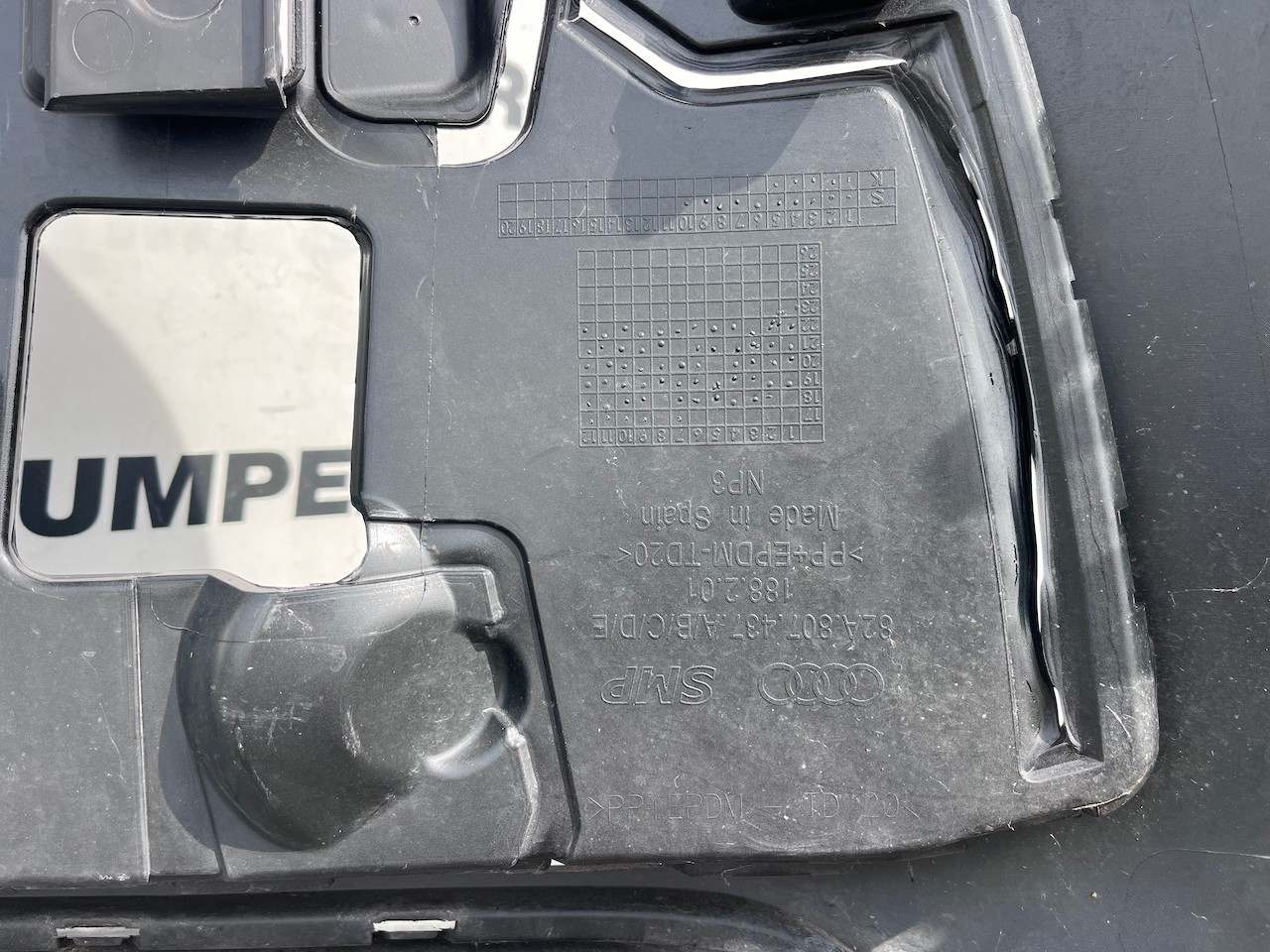 Audi A1 Se Mk2 Hatchback 2019-2026 Front Bumper 4pdc +jets Genuine [a987]