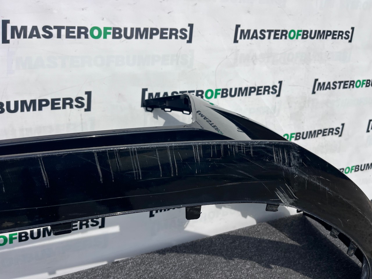 Audi A3 Se Hatchback 8v Lift 2016-2019 Front Bumper No Pdc Genuine [a980]