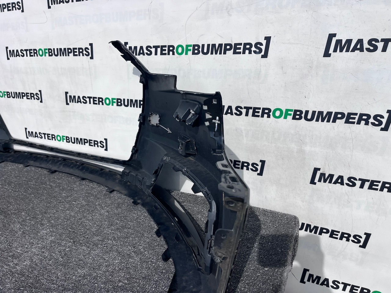 Audi A3 Se Hatchback 8v Lift 2016-2019 Front Bumper No Pdc Genuine [a980]