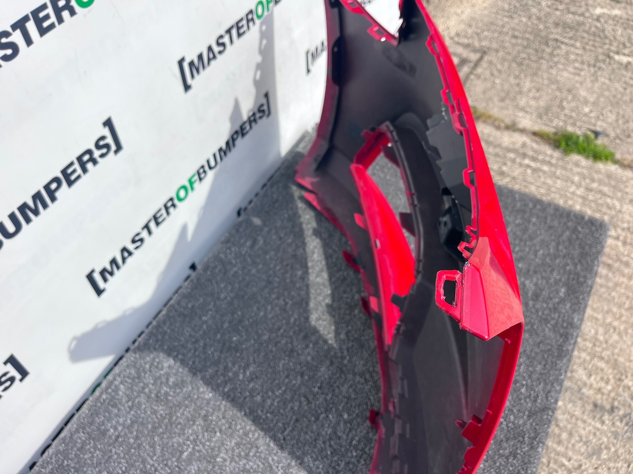 Audi A3 Se Hatchback 8v Lift 2016-2019 Front Bumper 4 Pdc Genuine [a981]