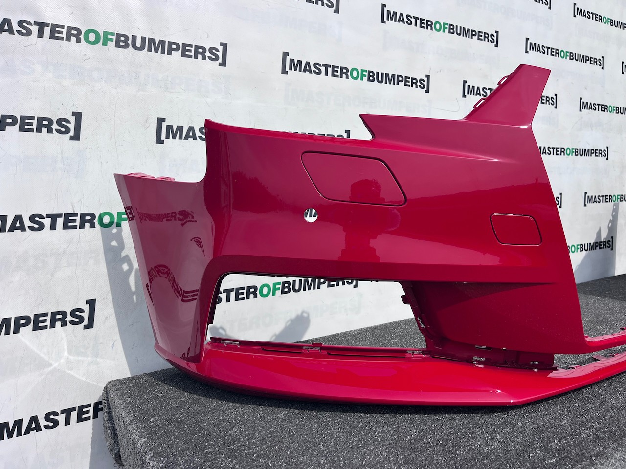 Audi A3 Se Hatchback 8v Lift 2016-2019 Front Bumper 4 Pdc Genuine [a981]