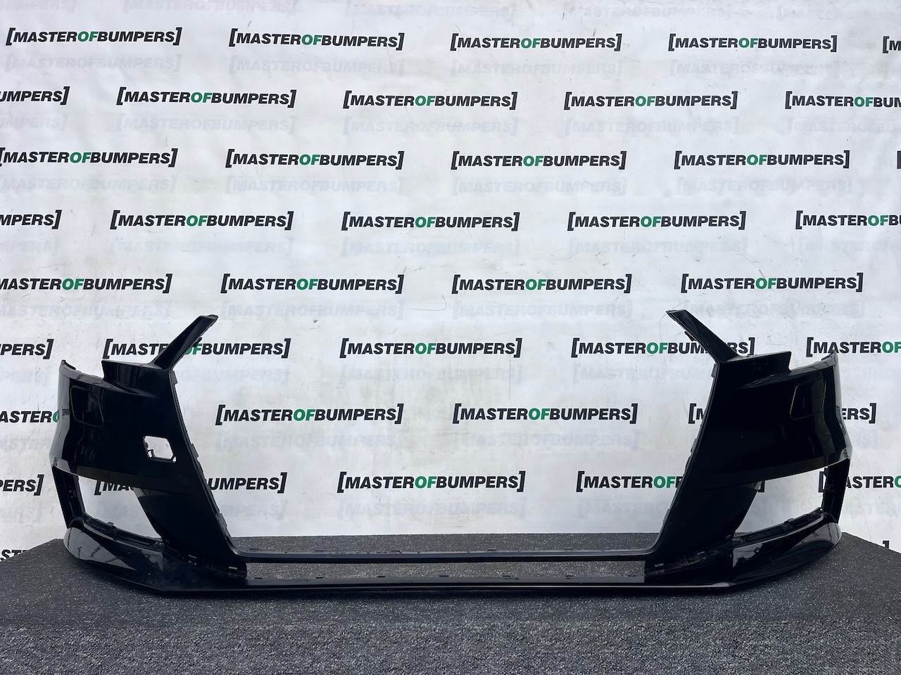 Audi A3 Se 8v Lift Hatchback 2016-2019 Front Bumper No Pdc Jets Genuine [a986]