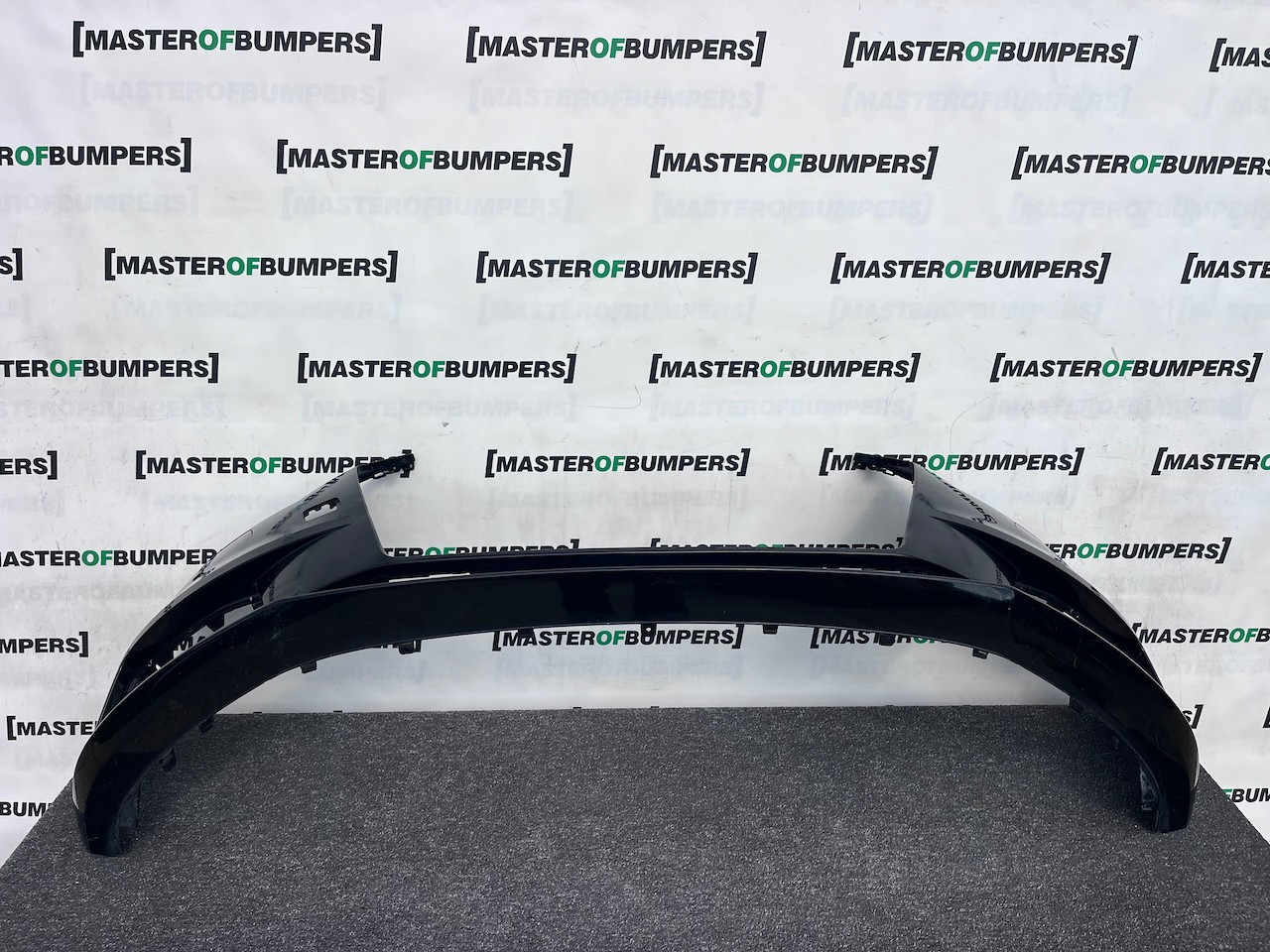 Audi A3 Se 8v Lift Hatchback 2016-2019 Front Bumper No Pdc Jets Genuine [a986]