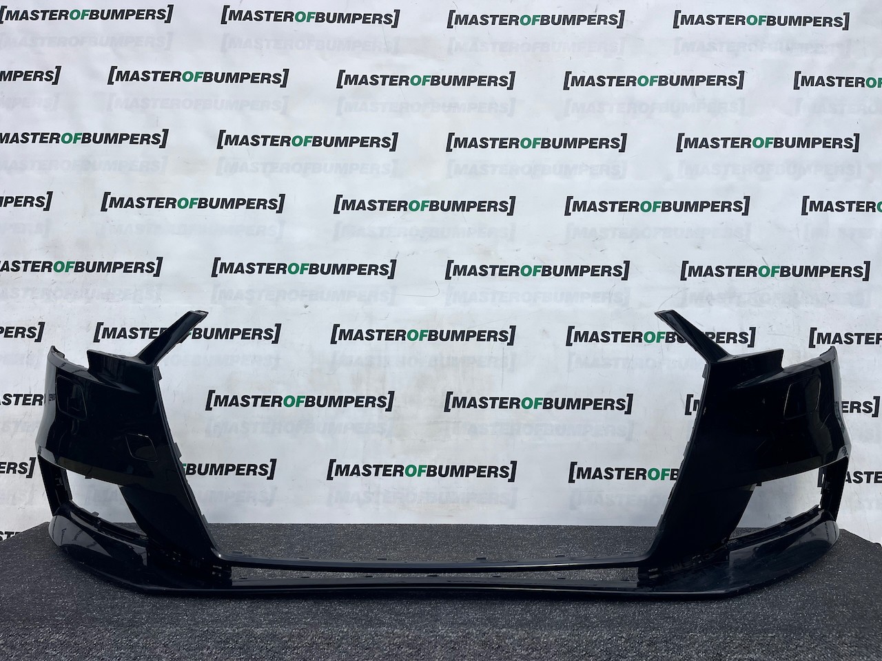 Audi A3 Se 8v Lift Hatchback 2016-2019 Front Bumper No Pdc Jets Genuine [a988]