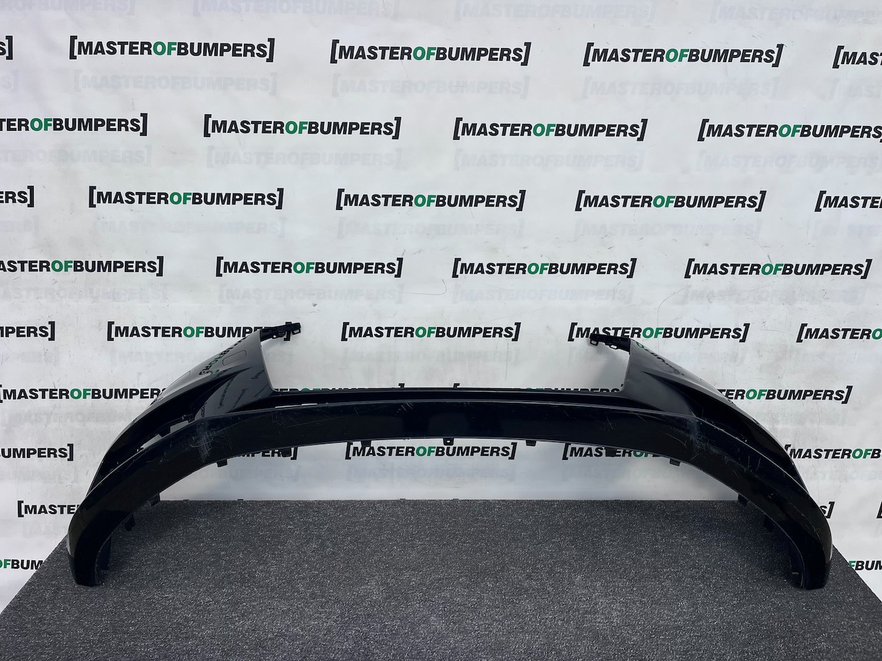 Audi A3 Se 8v Lift Hatchback 2016-2019 Front Bumper No Pdc Jets Genuine [a988]