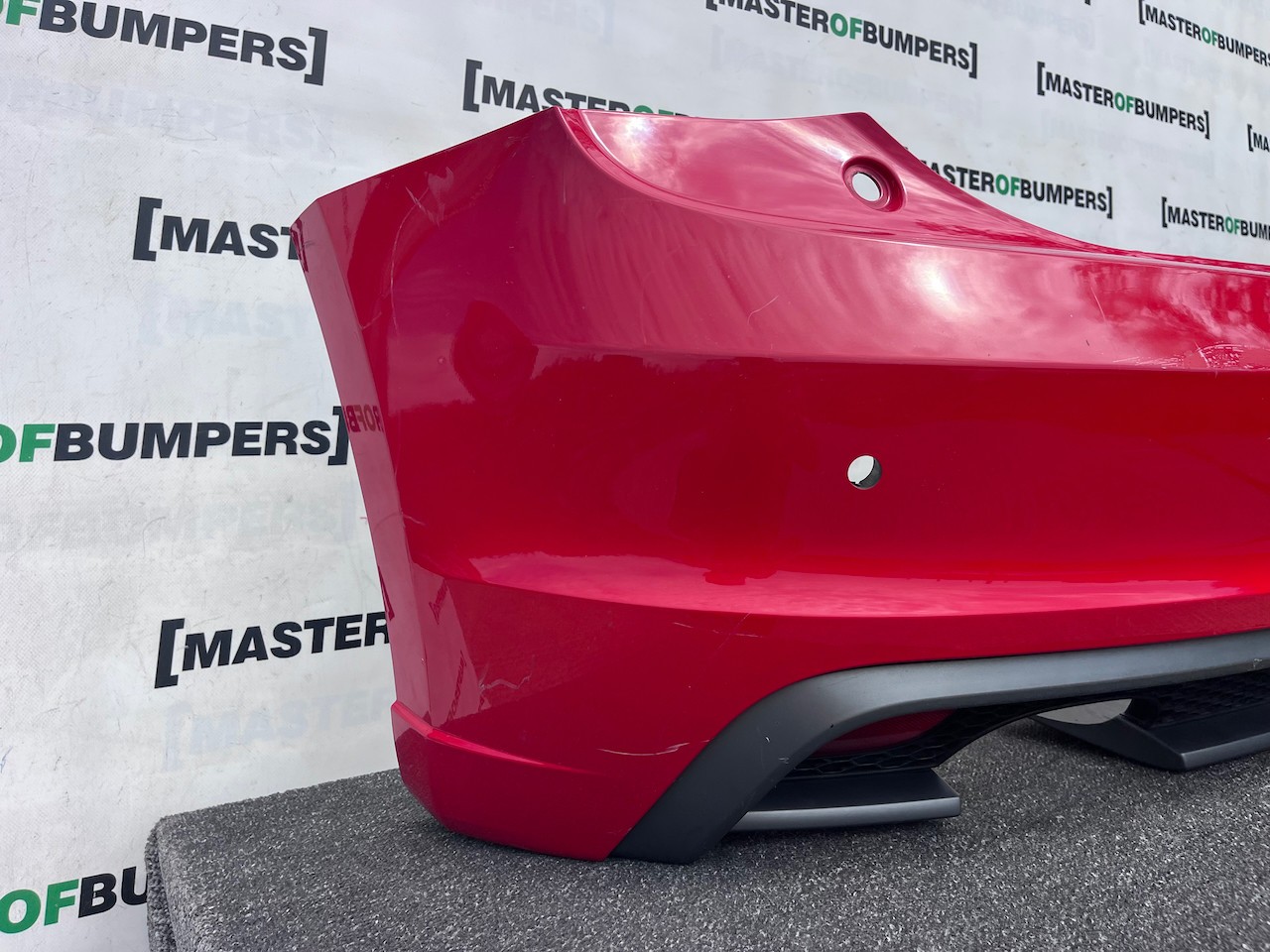 Audi A1 S Line 3 And 5 Doors Lift 8xa 2015-2018 Rear Bumper 4 Pdc Genuine [a990]