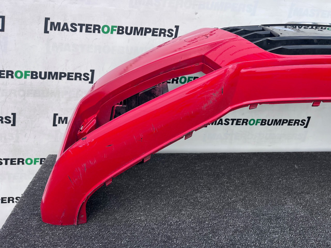 Audi A1 S-line Hatchback Lift 2015-2018 Front Bumper No Pdc Jets Genuine [a2]