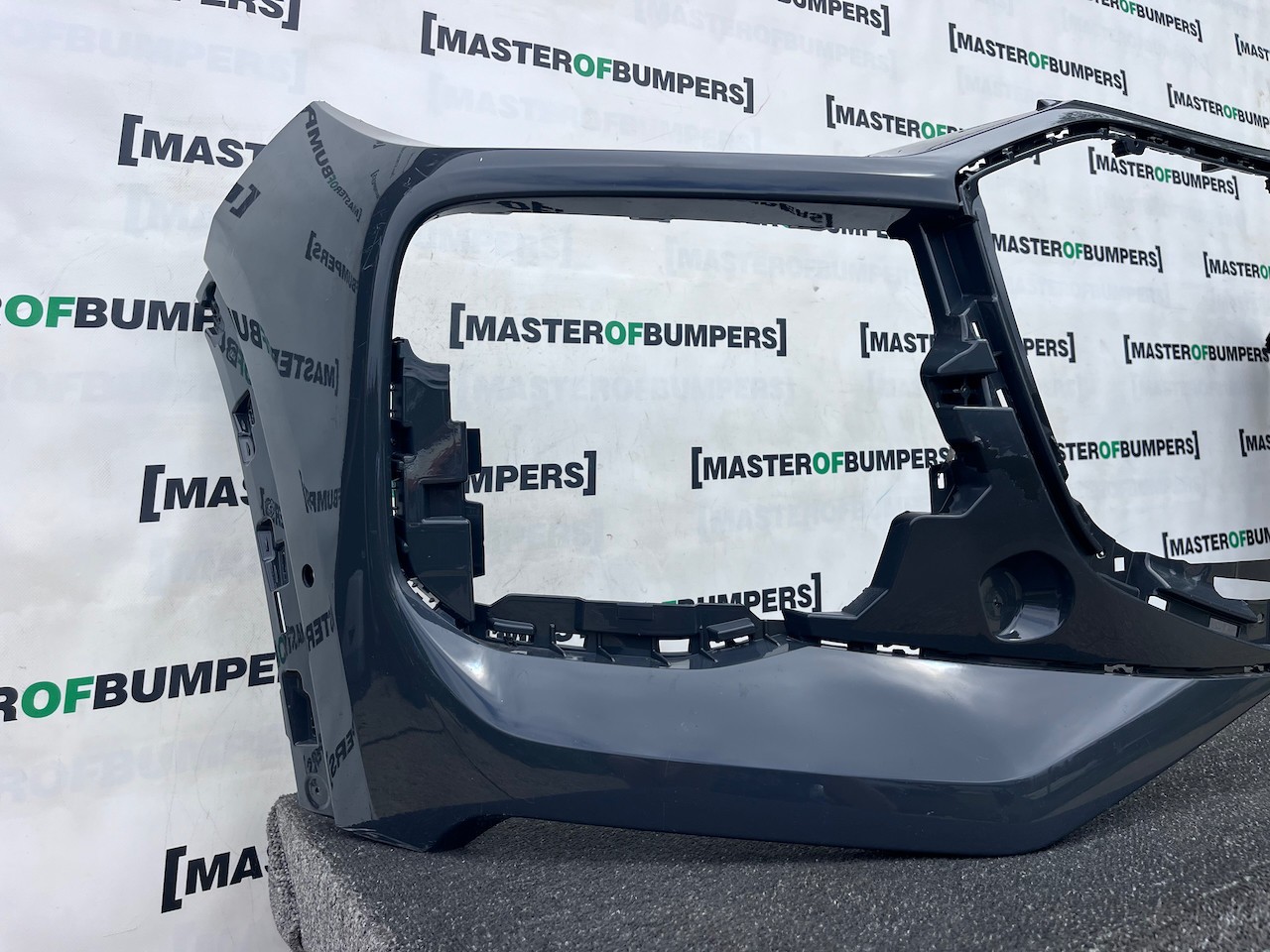 Audi Q6 E-tron Se Basic Active Suv 2024-2026 Front Bumper 6 Pdc Genuine [a16]