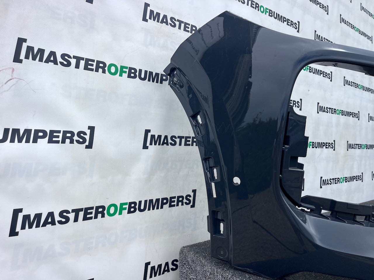 Audi Q6 E-tron Se Basic Active Suv 2024-2026 Front Bumper 6 Pdc Genuine [a16]