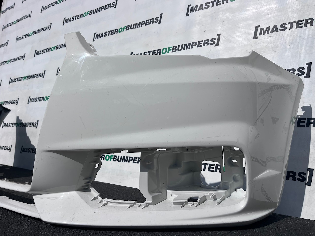 Audi A1 Se Basic Hatchback Lift 2015-2018 Front Bumper No Pdc Genuine [a21]