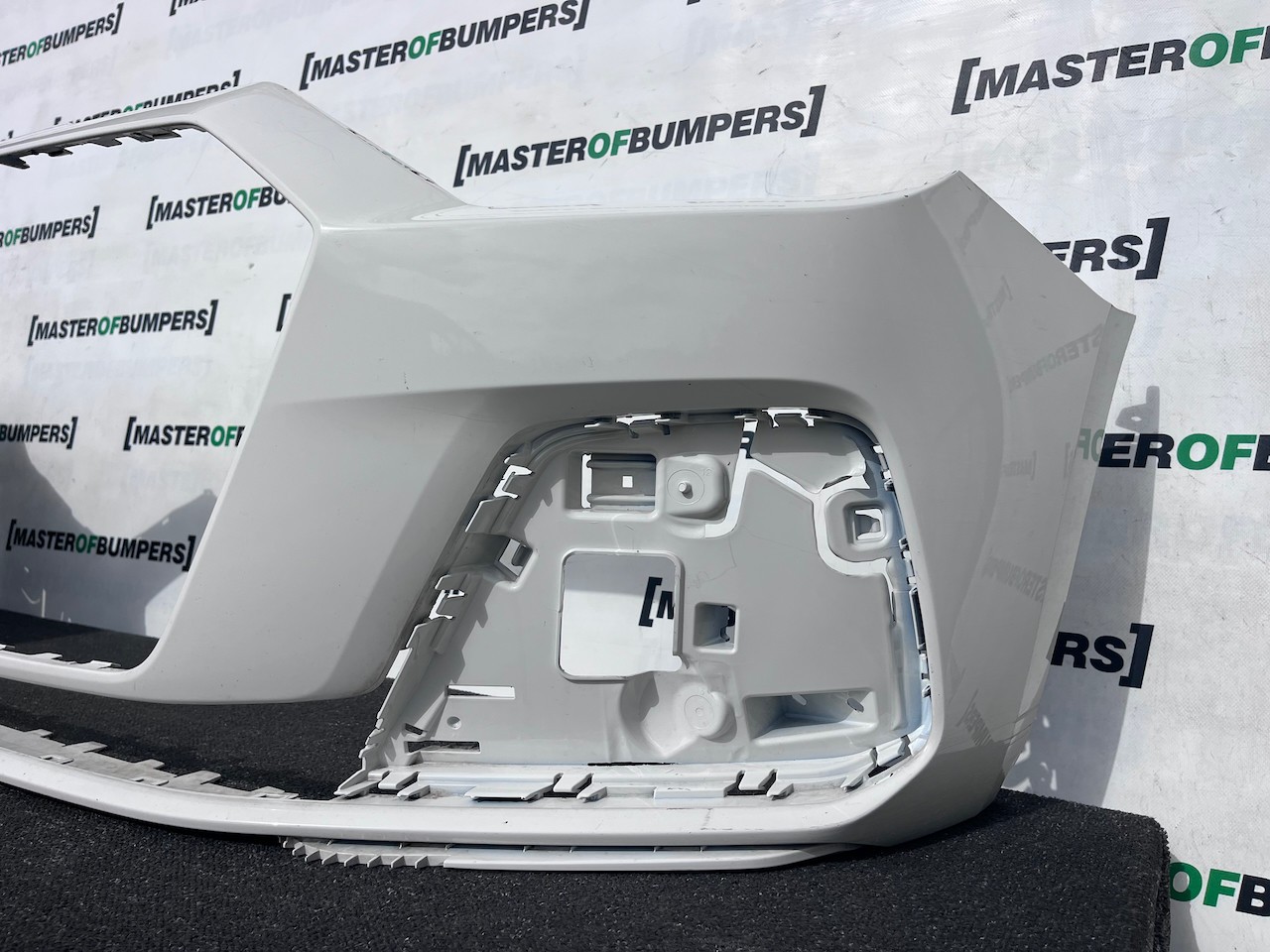 Audi A1 Se Mk2 Hatchback 2019-2026 Front Bumper No Pdc No Jets Genuine [a26]