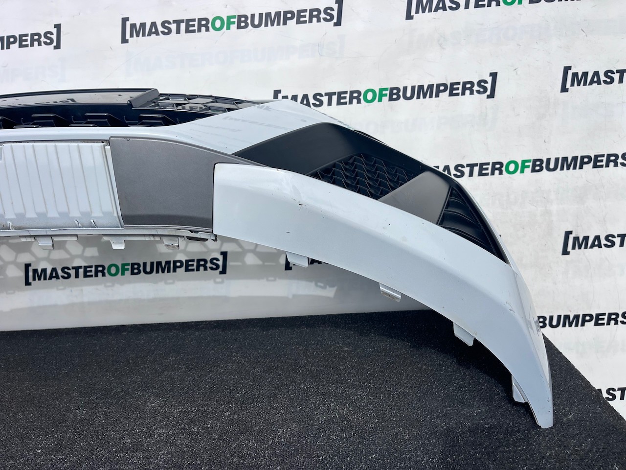 Audi A1 S-line Mk2 Hatchback 2019-2026 Front Bumper No Pdc + Jets Genuine [a22]