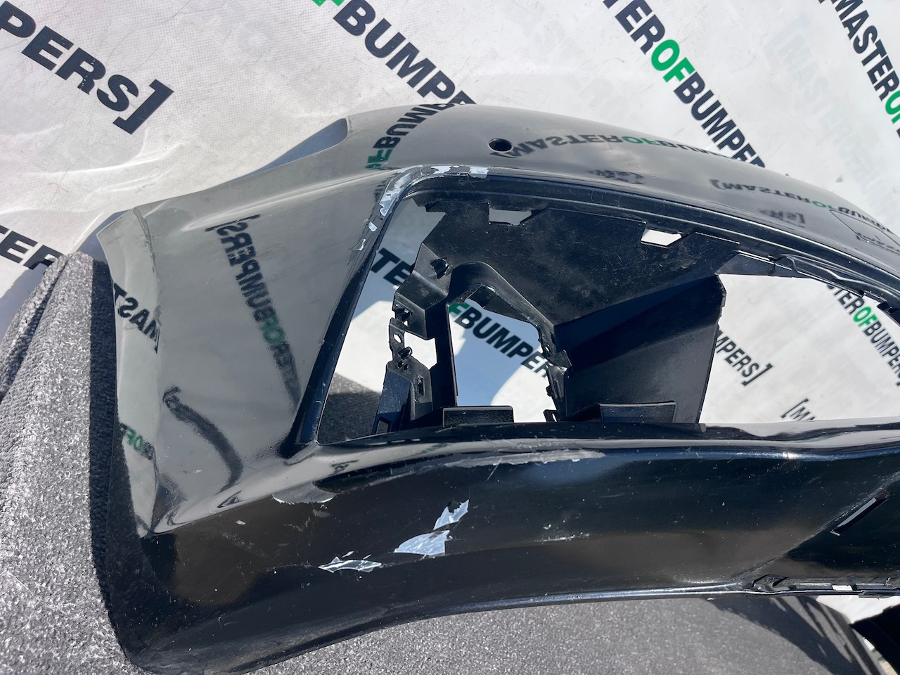 Audi A4 S Line Competition B9 2016-2019 Front Bumper 4 Pdc No Jets Genuine [a48]