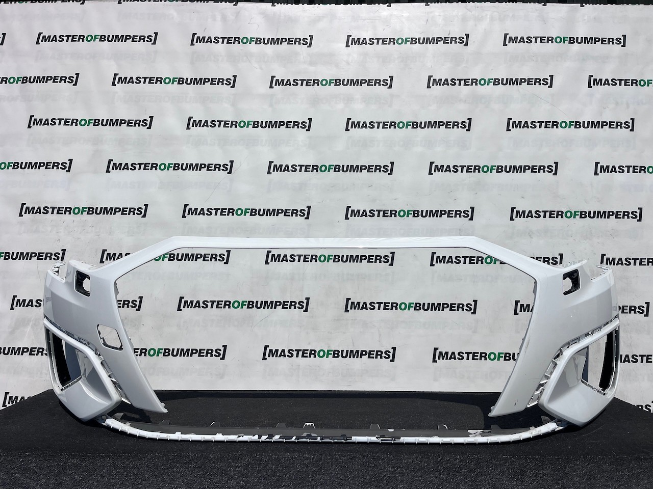 Audi A3 Se Technik 8y Hatchback 2020-2024 Front Bumper 6 Pdc +jets Genuine [a47]