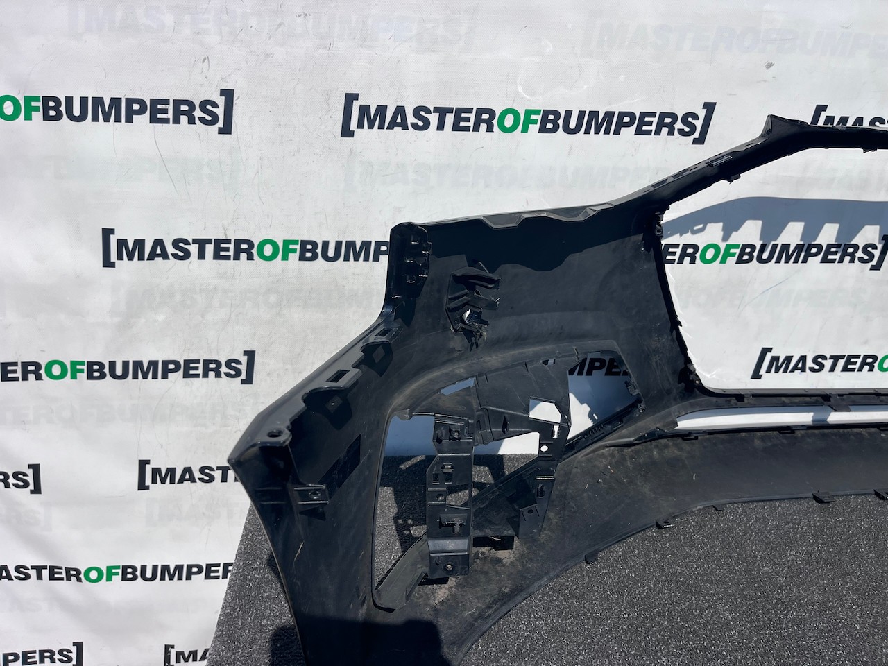 Audi A4 Se Technik B9 Lift Saloon Ava 2019-2023 Front Bumper 4 Pdc Genuine [a35]