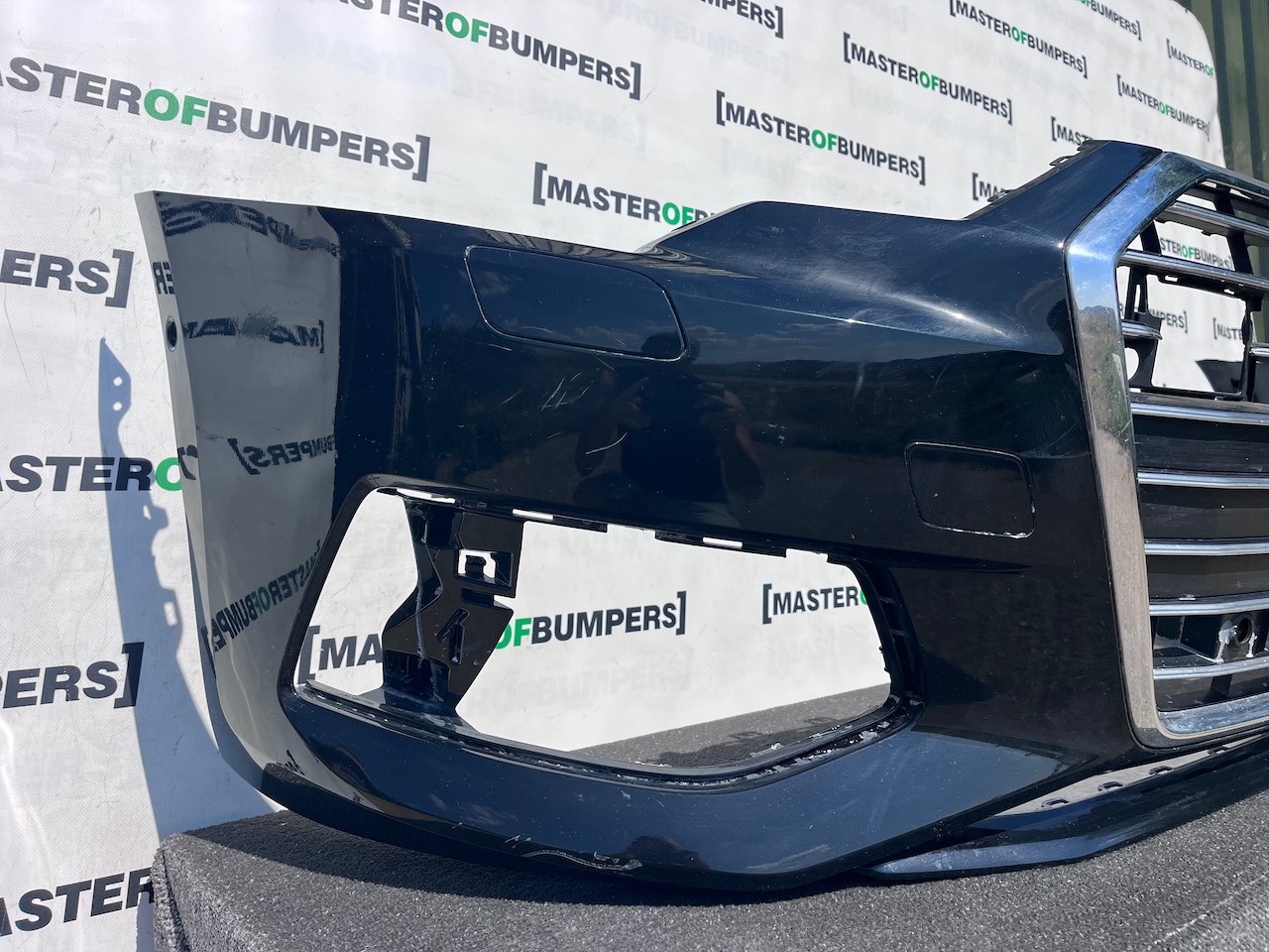 Audi A6 Se C8 Avant Saloon 2019-2023 Front Bumper 6 Pdc Genuine [a28]