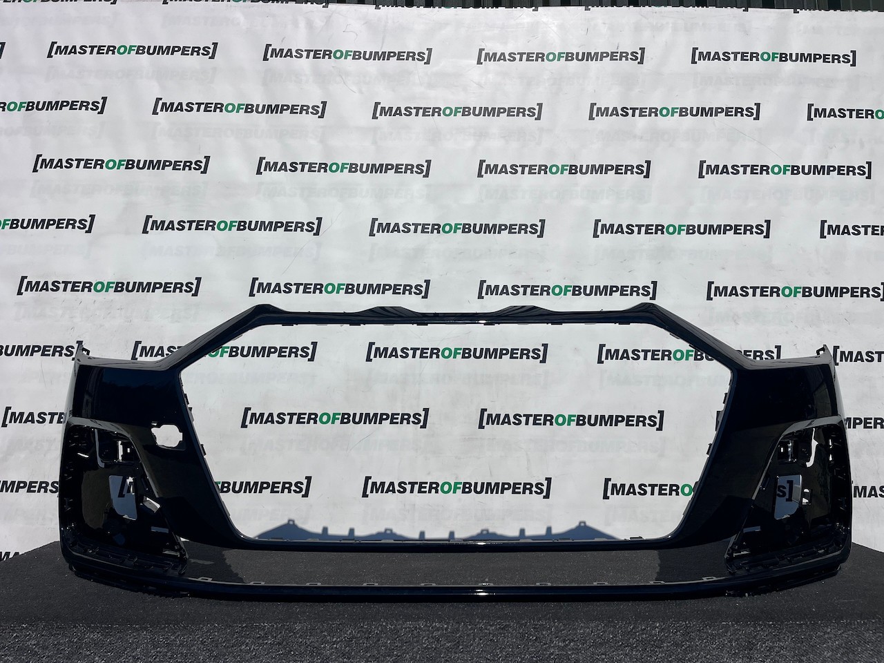 Audi A1 Technik Se Hatchback 2019-2023 Front Bumper No Jets Genuine [a44]